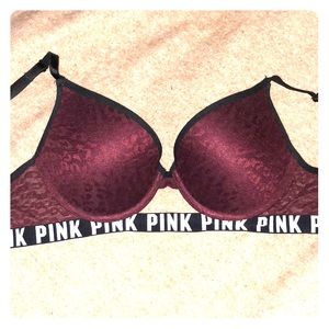 32 C Burgundy Victoria’s Secret PINK bra